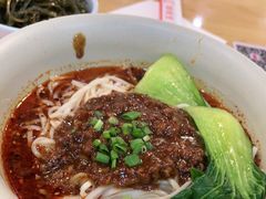 -李先生牛肉面大王(成都东站西广场店)