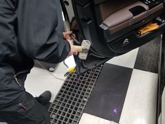 -鲨鱼皮汽车凹陷玻璃修复(静安店)