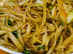 -宏兴烤鱼山庄(宣恩总店)