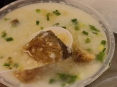 牛什粥-权记骨粥