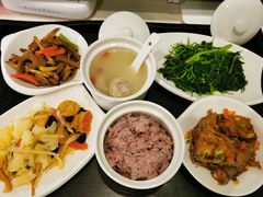 -优护佳月嫂育儿嫂中心(静安店)