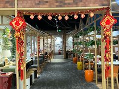 -渝信川菜 · 川味家常菜(财富购物中心店)