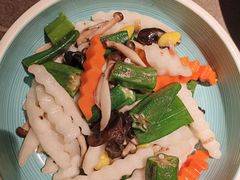 -前海沿·青岛菜(大拇指广场石老人店)