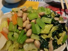 -疯狂牛骨饸饹面(光华路店)