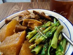 -CowCow其其·牛杂咖啡公司(六运店)
