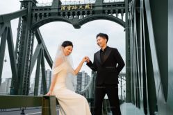 -雪中彩影婚纱摄影·微光艺术中心