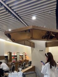 -MARTIN'S BARBER SHOP男士理发馆