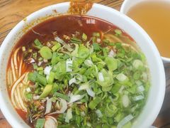 -清真·马安军辣子牛肉面