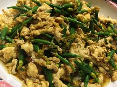 -鱼窝棚柴火铁锅炖(富山屯店)