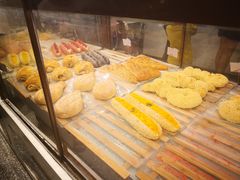 -奈雪的茶(湖滨银泰in77C区PRO店)