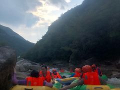 -雅鲁激流探险漂流