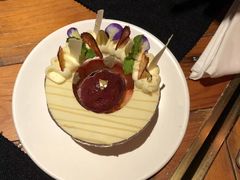 草莓奶冻-AZUL by FUEL蓝色·法式酒馆(琶醍店)