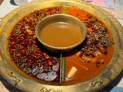 -哥老官重庆美蛙鱼头(日月光店)