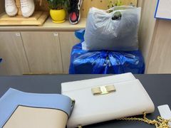-爱革·奢品·鞋包·衣物·家居(博荟广场店)