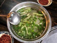 白萝卜-乐山食古香跷脚牛肉