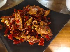 -隔壁老王·家常云南菜(花巷店)