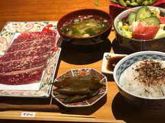 -肉魁屋·烧肉·烧鸟·酒场(高新店)