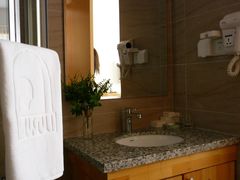 -布苏里北疆军事文化旅游区