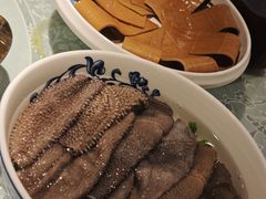 -小天鹅火锅·一线江景洪鼎旗舰店(洪崖洞店)