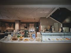 门面-潮一不贰·法式甜品·生日蛋糕·西式简餐(外滩店)