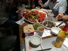 -龙巢盱眙龙虾·牛蛙·烧烤宵夜(八卦岭店)