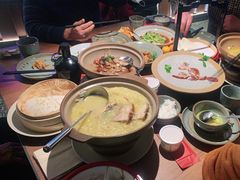 -青年公社烤鸭(熙悦天街店)