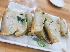 -小姜锅贴(凤凰街店)