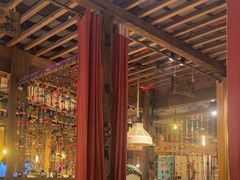 -老牌坊云南鱼豆花火锅(爱建店)