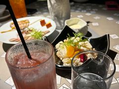 -穹六人间 people 6(岳阳路店)