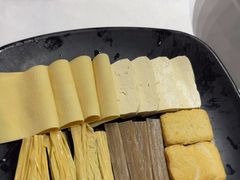 -德天肥牛海鲜火锅(城西银泰店)