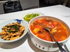 -楚山晓·湖北菜(武汉光谷K11店)