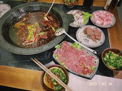 -重庆故事姊妹老火锅(财经学院店)