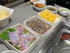 -海底捞火锅鲜切牛肉主题店(长寿路店)