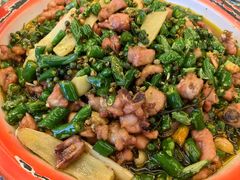 -去吃小龙虾·江湖菜·烧烤(南滨路店)