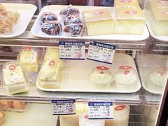 -白玉兰食品甜凤店(合生汇店)