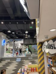 -MINI MARS 脚下的城市乐园·餐饮·派对(静安江宁店)
