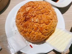 酥皮菠萝包-茶港·点心·啫啫煲(王府井店)