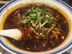 黯然销魂牛腩面-文叔·湖北名小吃·小龙虾(华强北店)