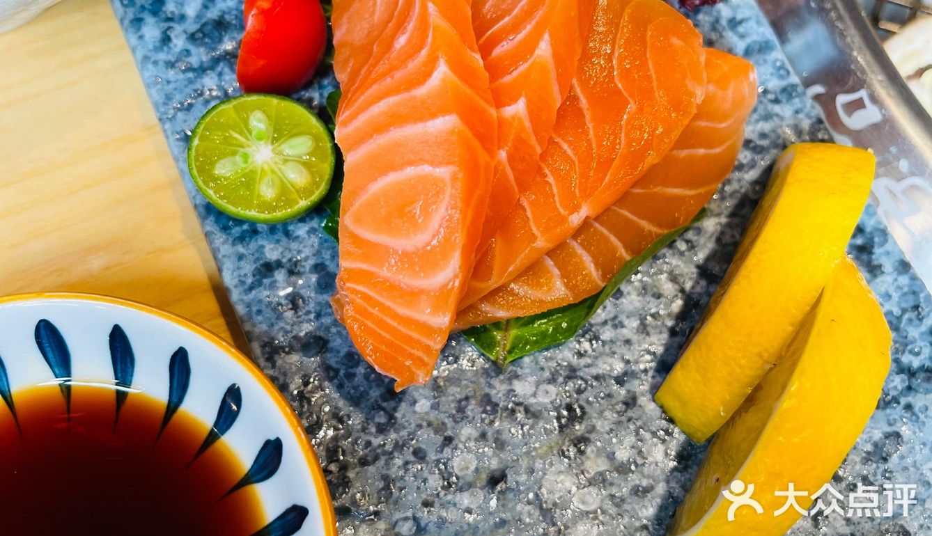 好吃好吃好吃好吃[调皮][调皮][调皮][调皮][加油][加油][加油][礼花][礼花][礼花]