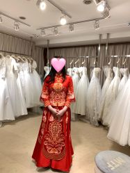 -满庭芳婚纱礼服店