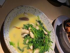 奶油菠菜-穹六人间 people 6(岳阳路店)
