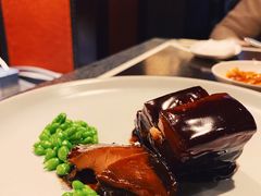 鲍鱼红烧肉-杭州西子湖四季酒店·金沙厅