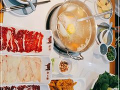 -潮汕酱记鲜牛肉火锅(欧尚店)