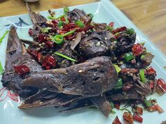 -八大碗私房菜(中城路店)