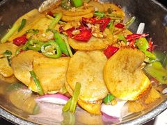 -小凤庭·地道湖北菜武昌鱼·藕汤(38年黄鹤楼店)