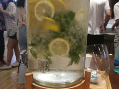 -成都你六姐·牛肉冒菜(城市集市合生汇店)