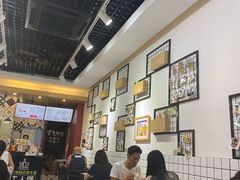 大堂-牛纽塔·牛人堡(群众路店)