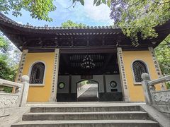 -灵岩山风景区