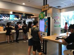-麦当劳(龙洞店)