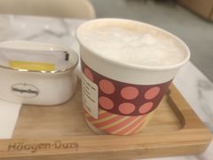 -哈根达斯(芳圆里店)